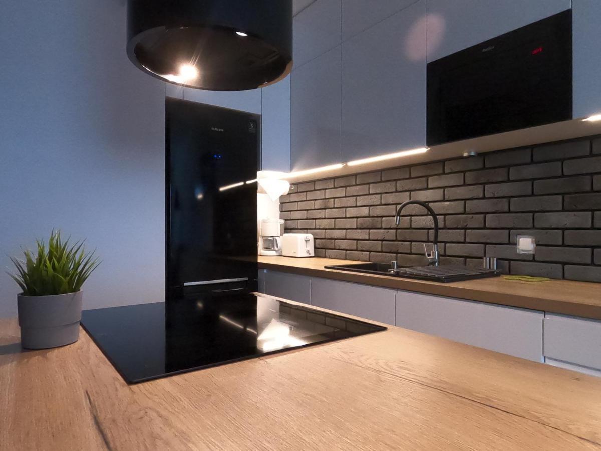 Miko Apartment 1 Познан Екстериор снимка