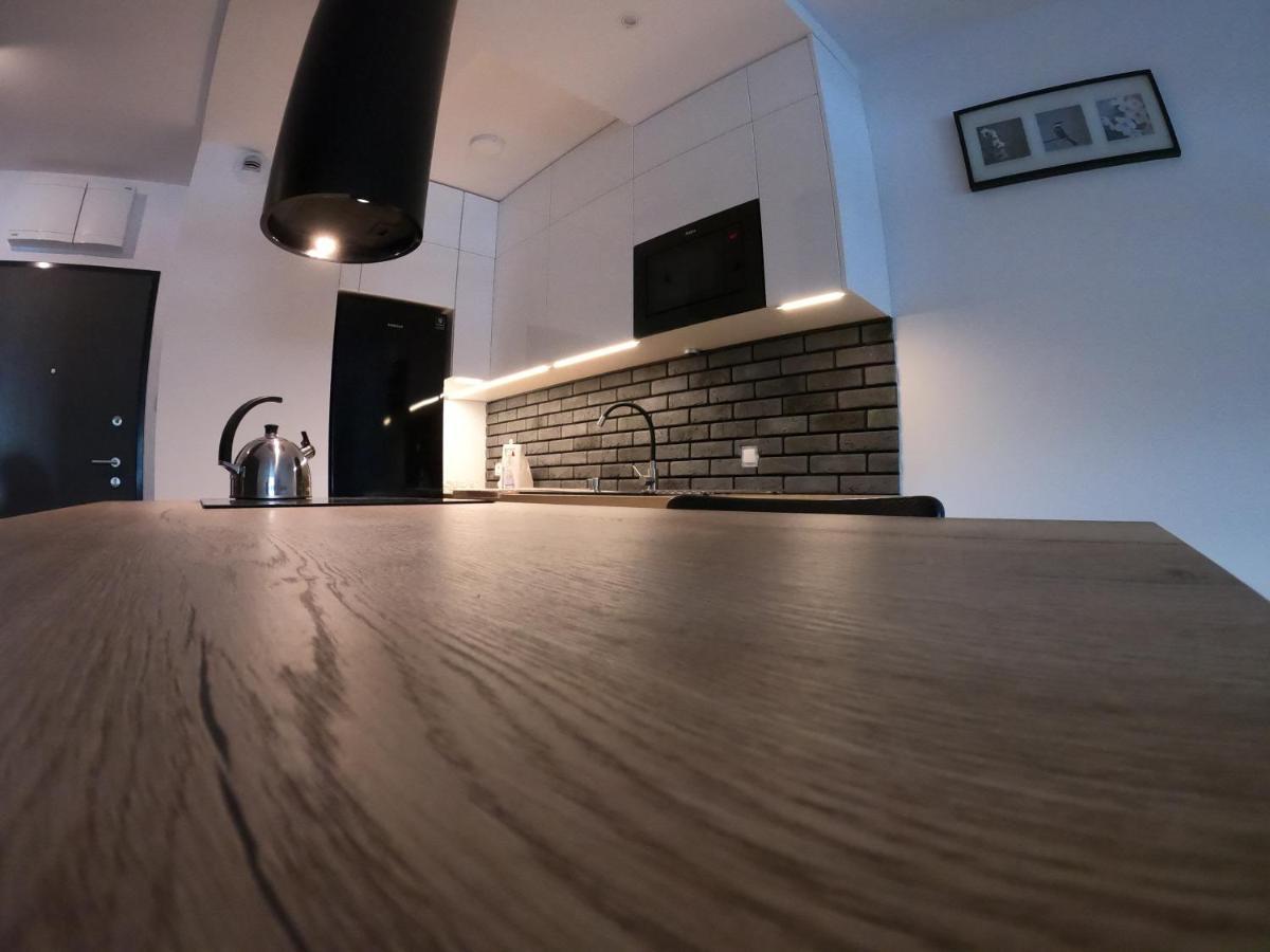 Miko Apartment 1 Познан Екстериор снимка